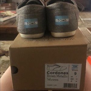 Brown, Size 9 Toms
